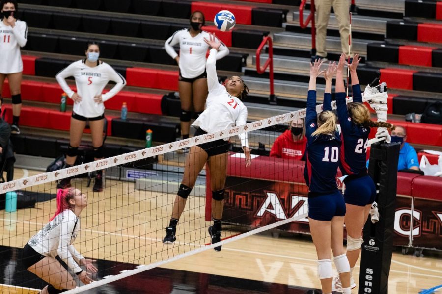 San Diego State volleyball junior outside hitter Victoria OSullivan during the Aztecs’ 3-1 loss to Fresno State on Feb. 12, 2021 at Peterson Gym.