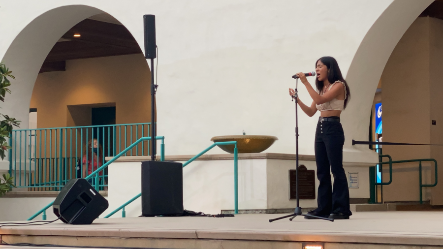 Freshman Louisa Oldeland performing at Open Mic Night in the Aztec Student Union on Sept. 21.