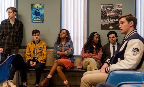 THERE'S SOMEONE INSIDE YOUR HOUSE (L to R) DALE WHIBLEY as ZACH SANFORD, JESSE LATOURETTE as DARBY, SYDNEY PARK as MAKANI YOUNG, ASJHA COOPER as ALEX CRISP, DIEGO JOSEF as RODRIGO, BURKELY DUFFIELD as CALEB GREELEY in THERE'S SOMEONE INSIDE YOUR HOUSE. 