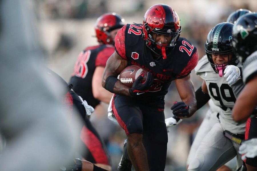 Senior running back Greg Bell running the ball during the game against Hawaii (Photo Courtesy of Justin Truong/SDSU Athletics).
