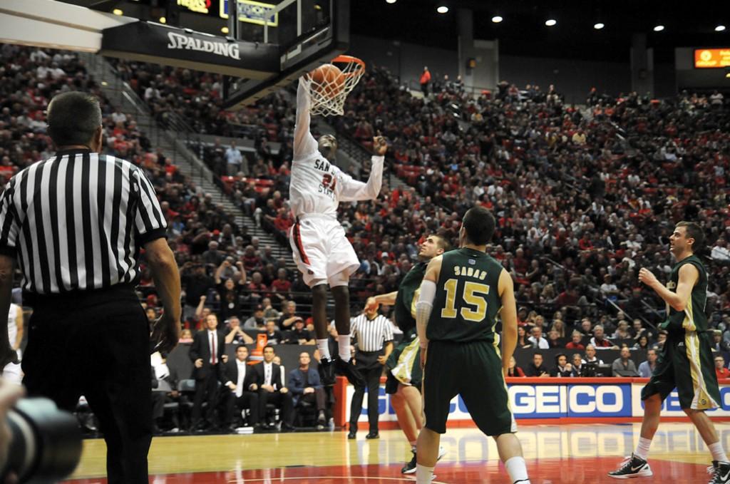 Sophomore guard Jamaal Franklin scored 31 points and grabbed 16 rebounds on Saturday in SDSU’s 74-66 win against Colorado State. The win puts the Aztecs in a three-way tie for first place. | Peter Kluch, Senior Staff Photographer