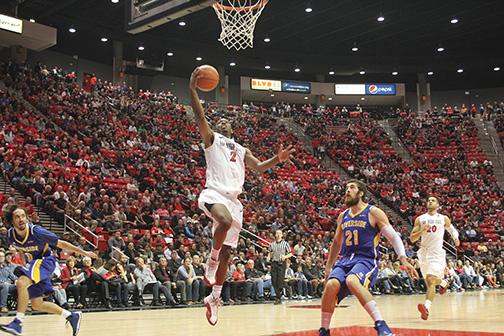 Xavier Thames against UC Riverside