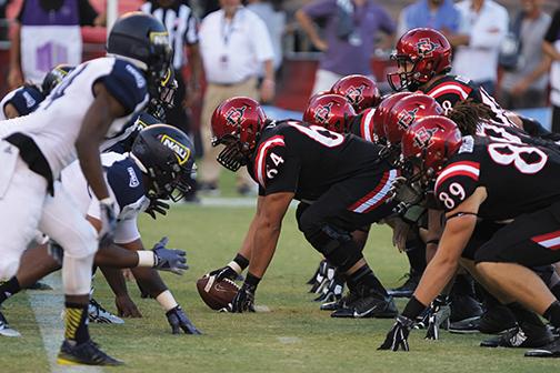 Beavers chew down Aztecs 28-7