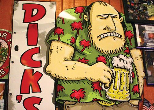 Tasty Tuesday: Dicks Last Resort serves sarcasm with meals