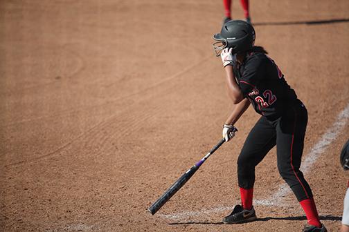 Bulldogs beat Aztecs for series win