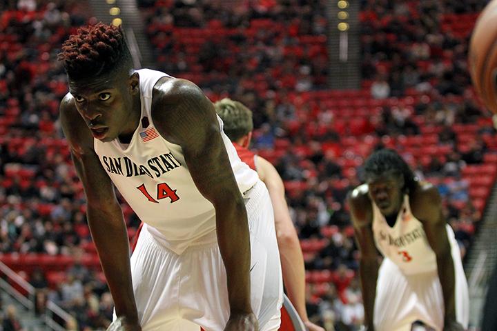 Aztecs match up against mysterious UNLV team while looking to make history