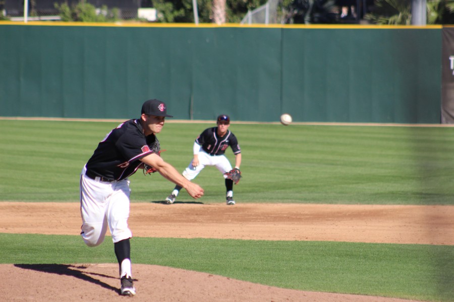 SDSU baseball wins first conference game in late comeback against Fresno State, 5-4