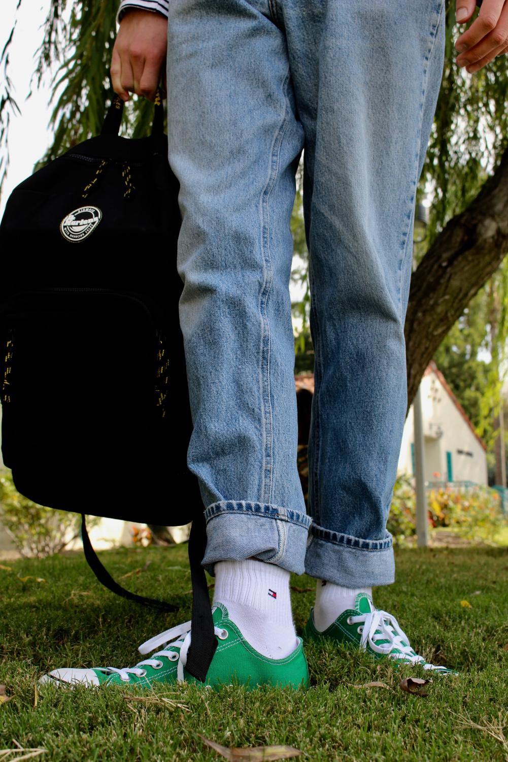 rolled jeans with converse
