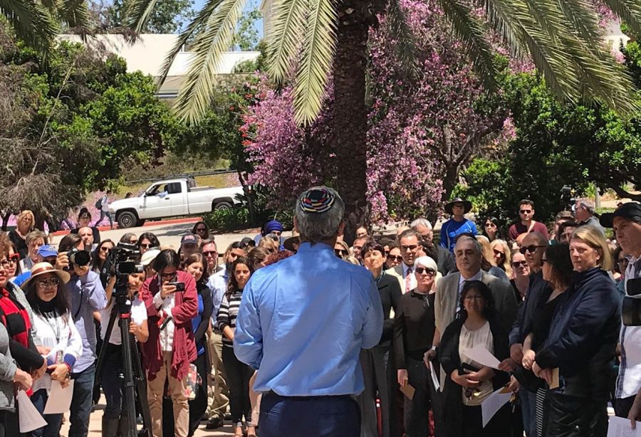 Mourners gathered at Scripps Cottage to commemorate the Chabad Poway Synagogue shooting.