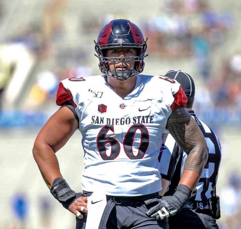 Jets sign versatile O-lineman Wes Schweitzer - The San Diego Union