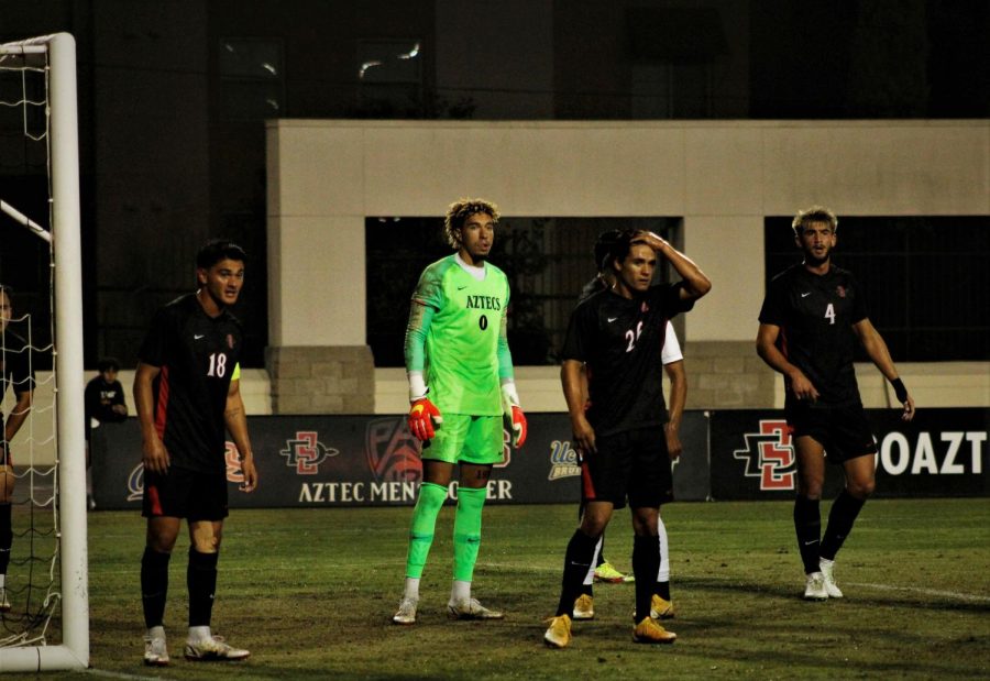 Jacob Castro (0) stands with his teammates in anticipation of a corner kick during a match against Oregon State.