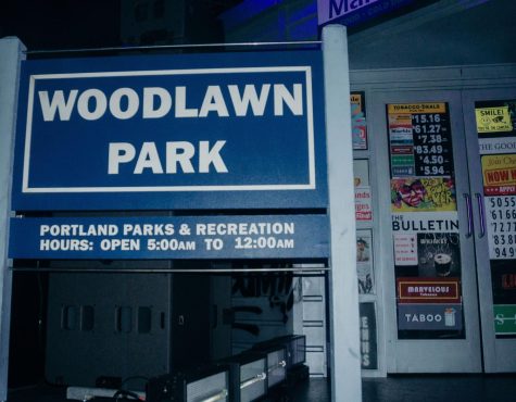 Aminé's stage setup included various Portland landmarks, including a sign from his hometown neighborhood of Woodlawn Park.