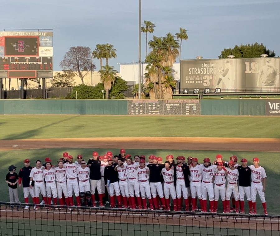 The Aztecs stand as one after handing the Utah Utes their first loss of 2022 in walk-off fashion. They finished 2-1 in the Tony Gwynn Legacy Tournament during the weekend. 