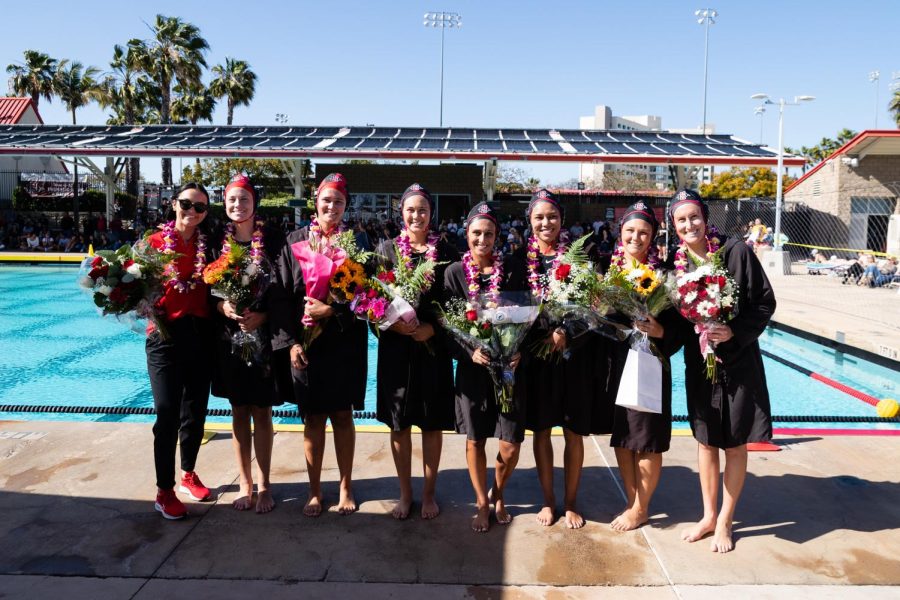 Seniors on the SDSU Water Polo Team pose for a group photo before their Senior Day match against UCSD. (Photo Courtesy of SDSU Athletics)
