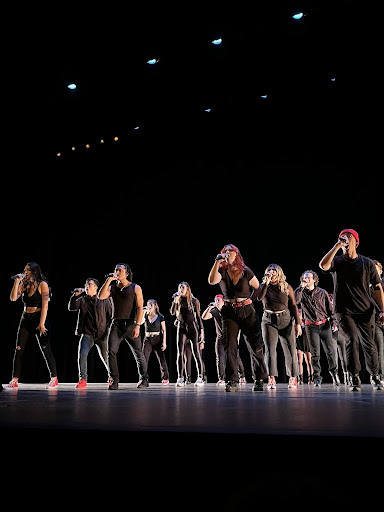 SoundWave performs five songs during their ICCA set.