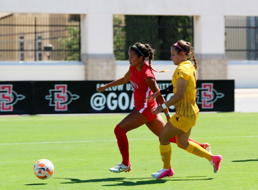 Junior Forward Emma Gaines-Ramos follows the ball across the SDSU soccer field in order to support her team in getting a goal against the Wyoming Cowgirls on Saturday, September 25, 2022 at the Sports Deck.