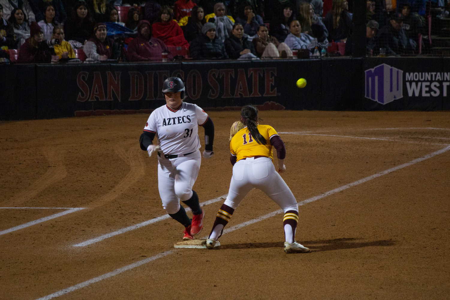Delayed game shakes things up as No. 24 Aztecs falls to Minnesota – The ...