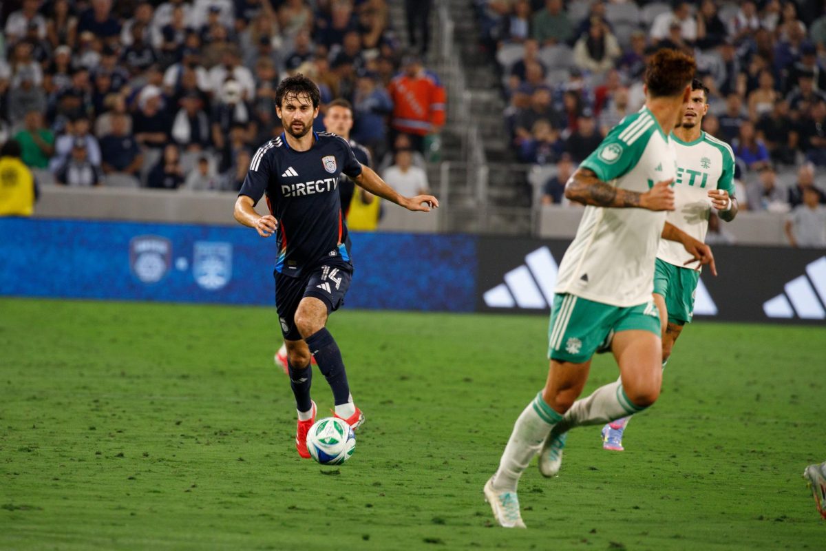 Luca De la Torre #14, scores the first goal of the match, in the second half, at
Snapdragon Stadium on June 31st, 2025. 