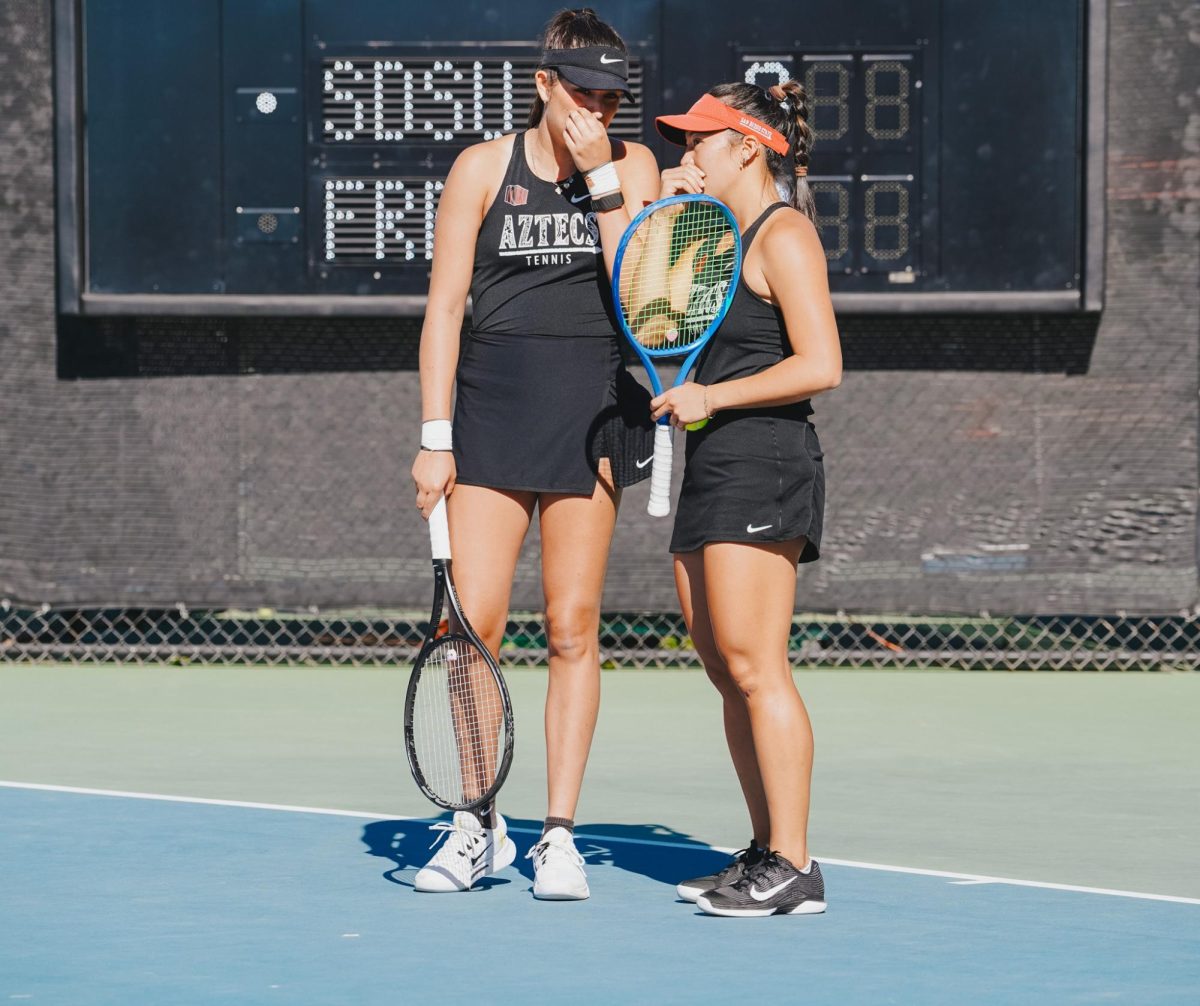 Aztecs Tennis-2