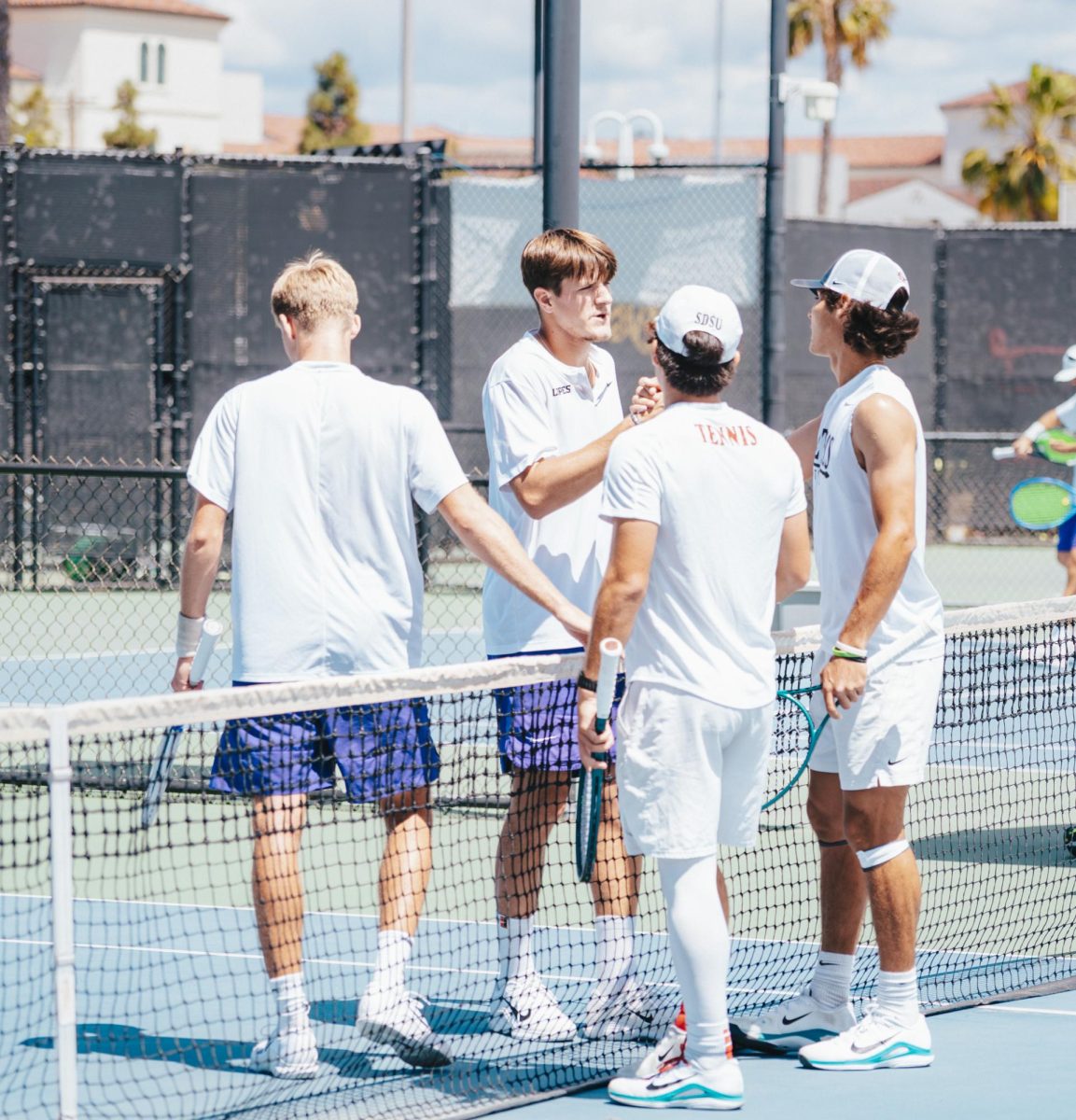 Aztecs MTennis 2-2